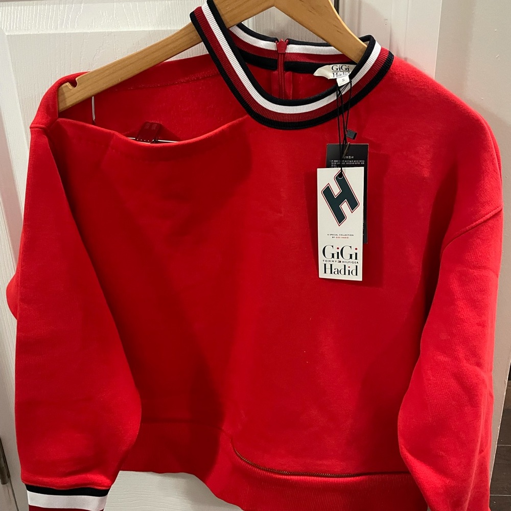 Tommy x Gigi Collection Small Unique Top
